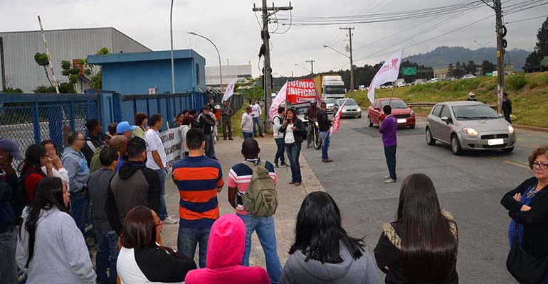 Assembleias em fábricas nas regiões de Campinas e Osasco agitam setor químico